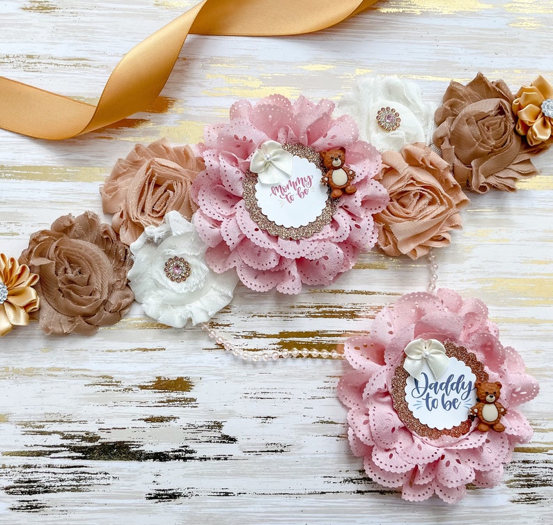 Mom To Be Pin Sage Green 'Mom To Be' Sash 'Dad To Be' Corsage