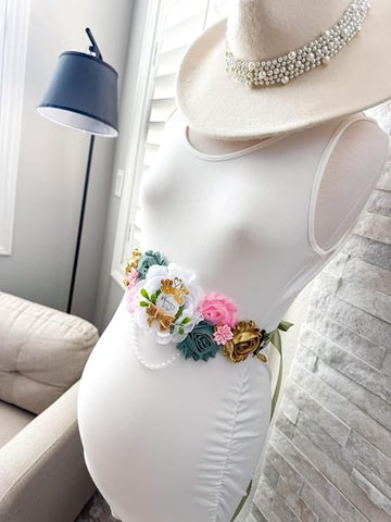 Safari Baby Shower Sash – Lion Mom to Be Maternity Sash with Matching Dad Pin, Jungle Theme Party Accessory