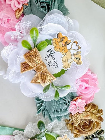 Safari Baby Shower Sash – Lion Mom to Be Maternity Sash with Matching Dad Pin, Jungle Theme Party Accessory