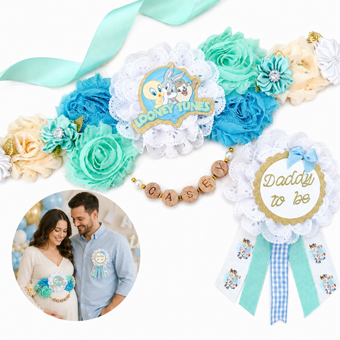 Looney Tunes Baby Shower Mommy to Be Sash and Daddy to Be Pin Set