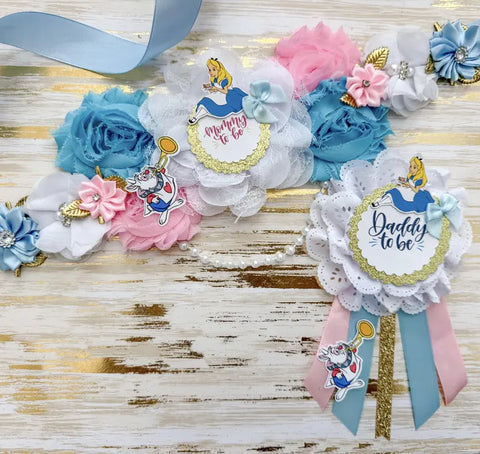 Alice in Wonderland Baby Shower Badge Set – Mommy & Daddy to Be Floral Pins with Pearls & Character Illustrations